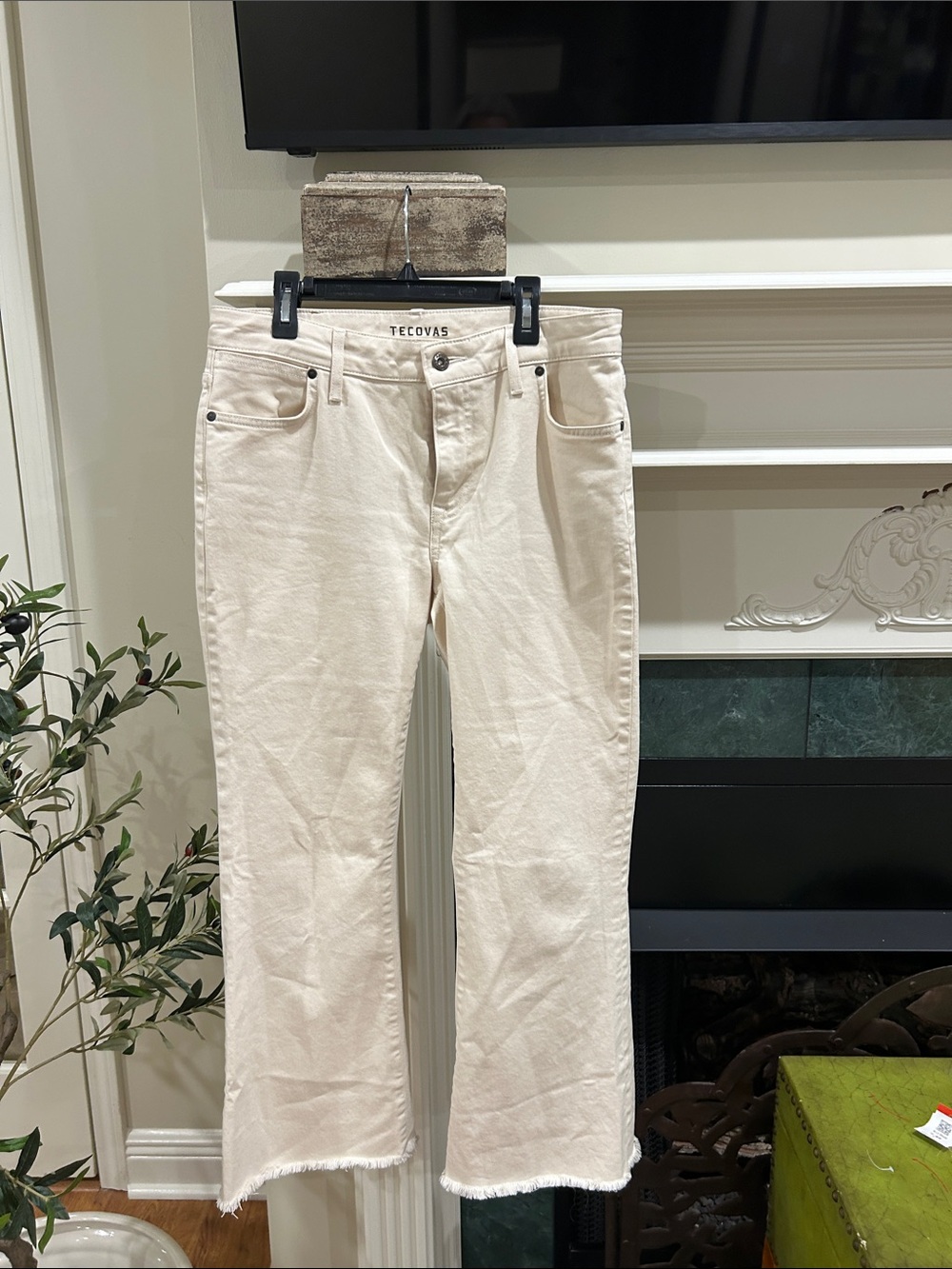 Women’s Tecovas Cream Wide-Leg Jeans with Frayed Hem - Womens